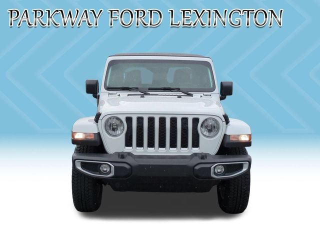 Used 2023 Jeep Gladiator Overland AWD/4WD image 8