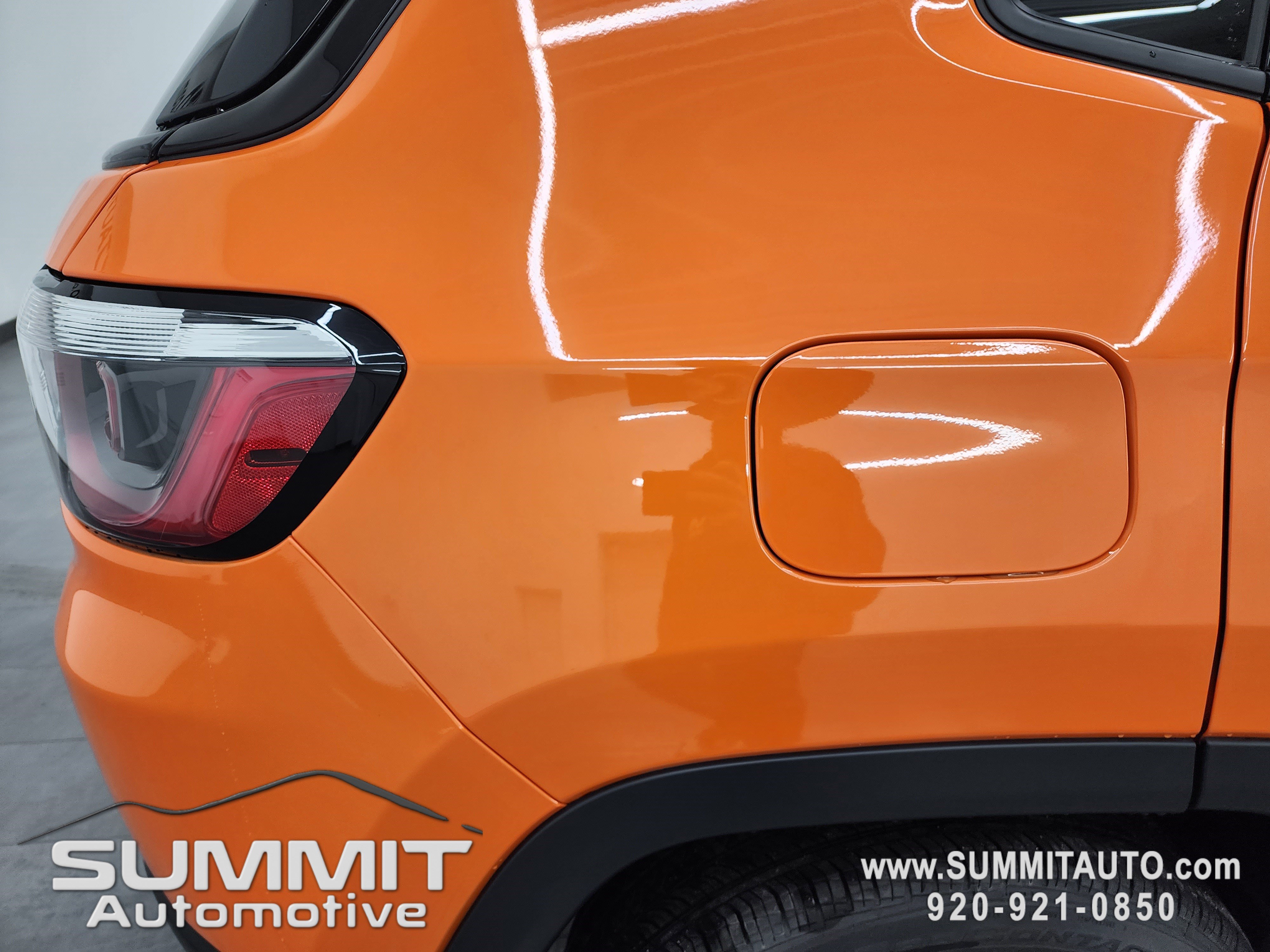 New 2026 Jeep Compass Latitude image 24