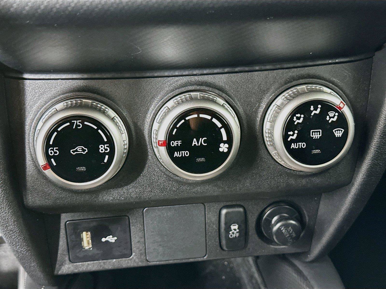 Used 2025 Mitsubishi Outlander Sport ES AWD/4WD image 9