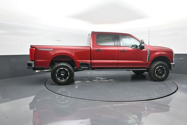 New 2026 Ford F350 XLT w/ Tremor Off-Road Package image 8