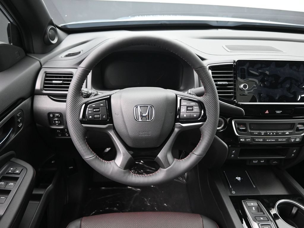 Used 2026 Honda Ridgeline Black Edition image 18