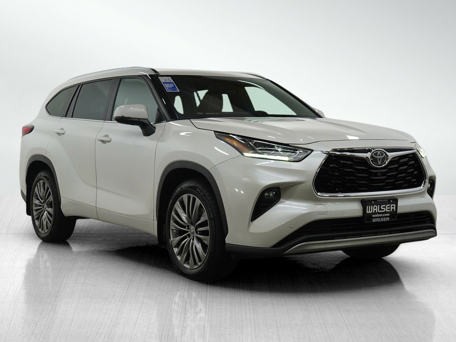 Used 2021 Toyota Highlander Platinum AWD/4WD image 7