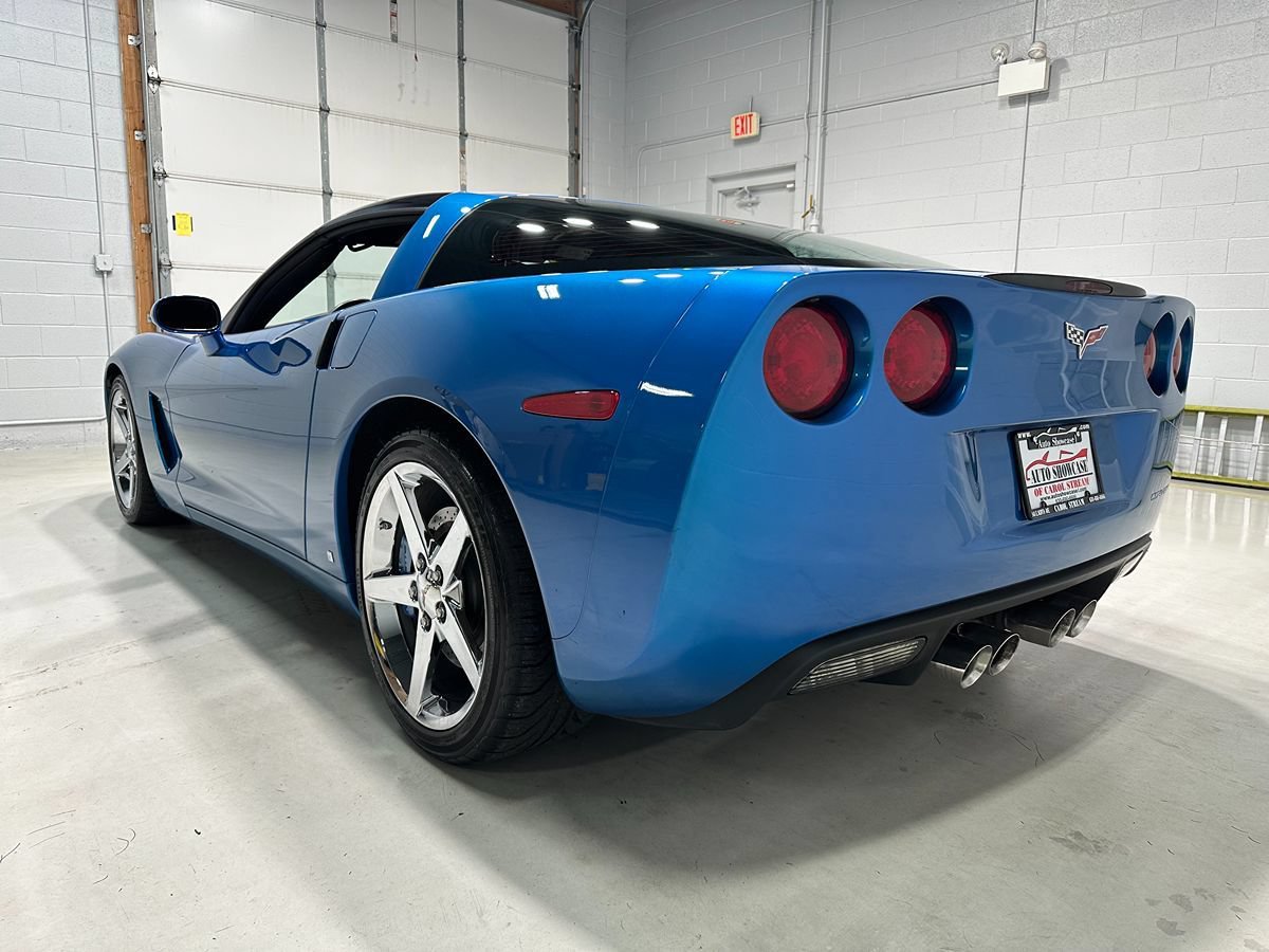 Used 2008 Chevrolet Corvette Coupe w/ Preferred Equipment Group RWD image 18