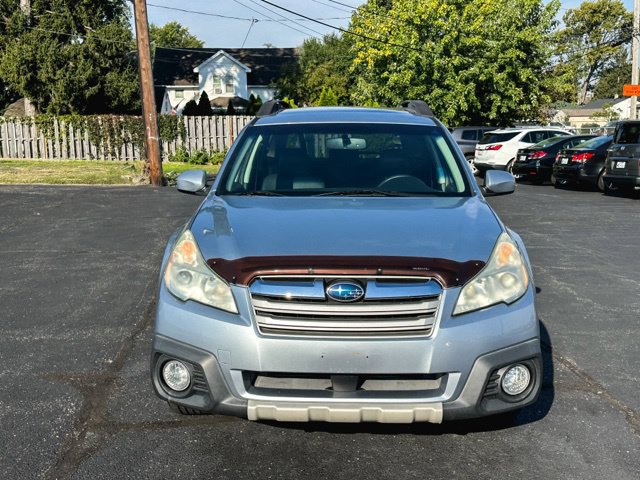 Used 2014 Subaru Outback 3.6R Limited AWD/4WD image 2