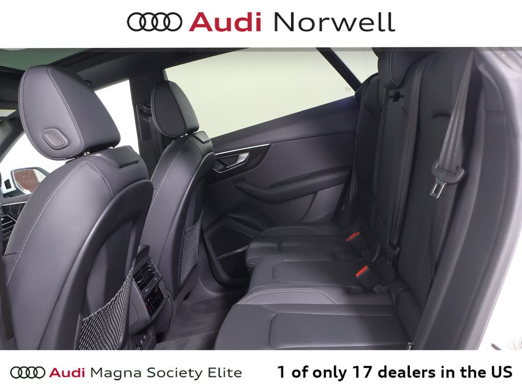 Used 2025 Audi Q8 Premium Plus w/ Premium Plus Package AWD/4WD image 22