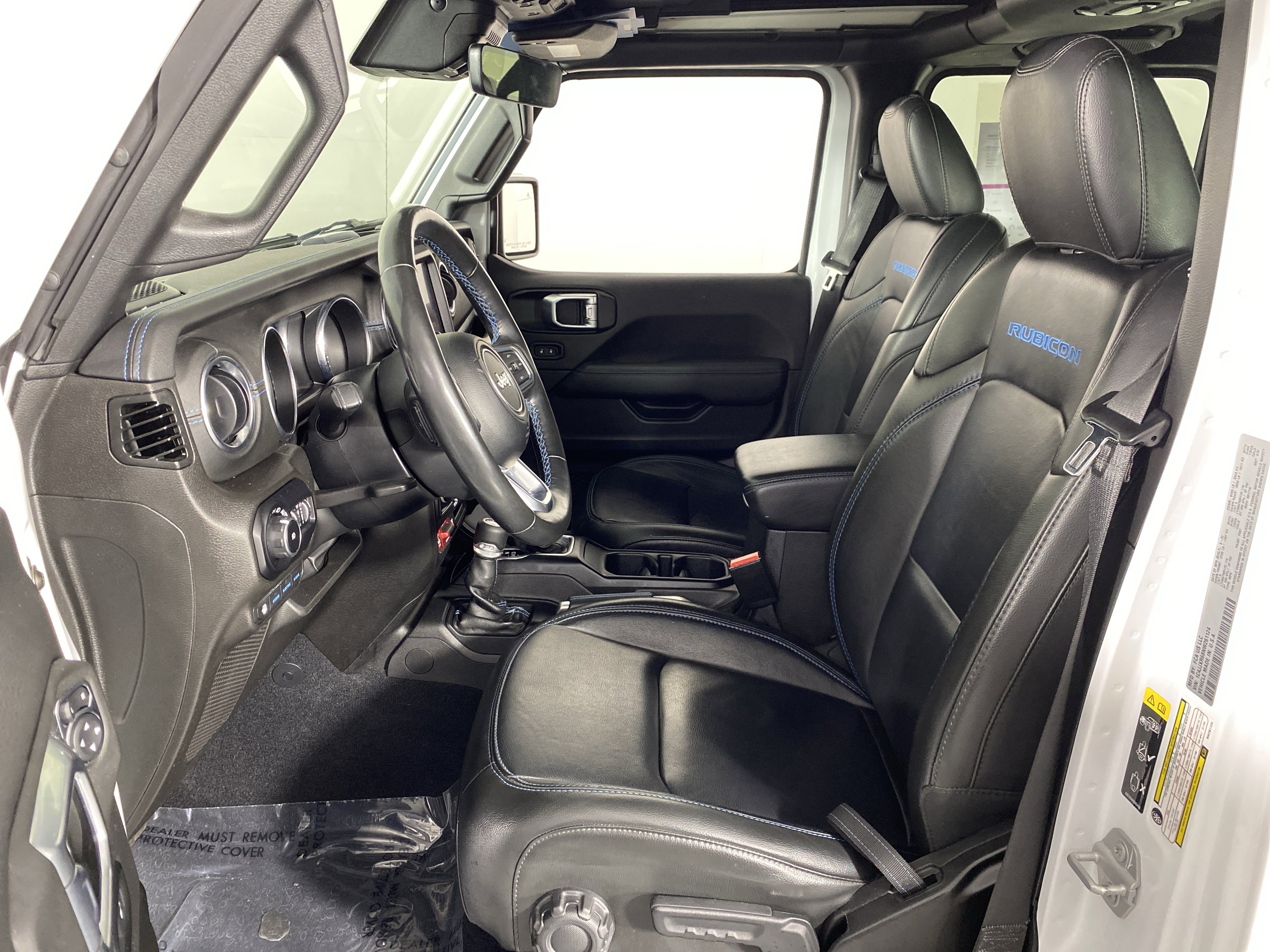 Used 2022 Jeep Wrangler Unlimited Rubicon 4xe w/ Cold Weather Group image 18