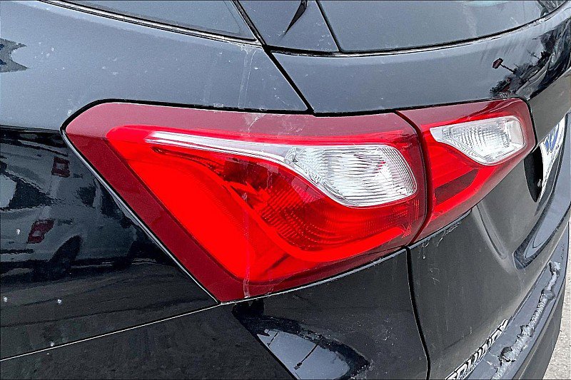 Used 2021 Chevrolet Equinox LS AWD/4WD image 22