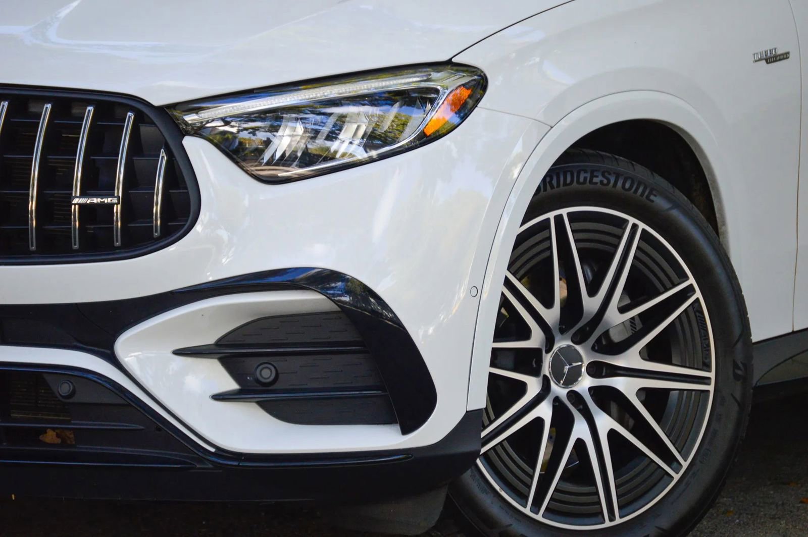 Used 2025 Mercedes-Benz GLC 43 AMG 4MATIC image 2