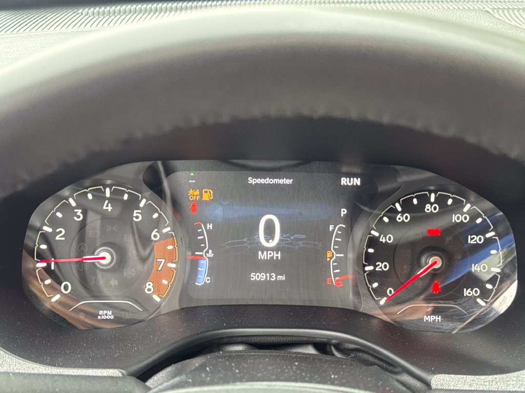 Used 2024 Jeep Compass Latitude AWD/4WD image 16