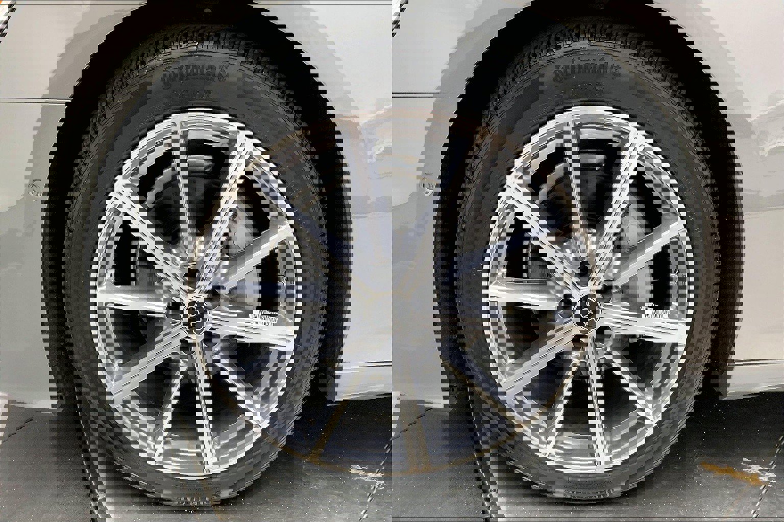 Certified 2024 Audi A6 2.0T Premium w/ Summer of Audi Package image 8