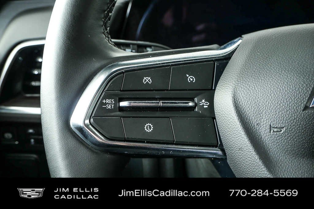 Used 2025 Chevrolet Tahoe LT RWD image 10
