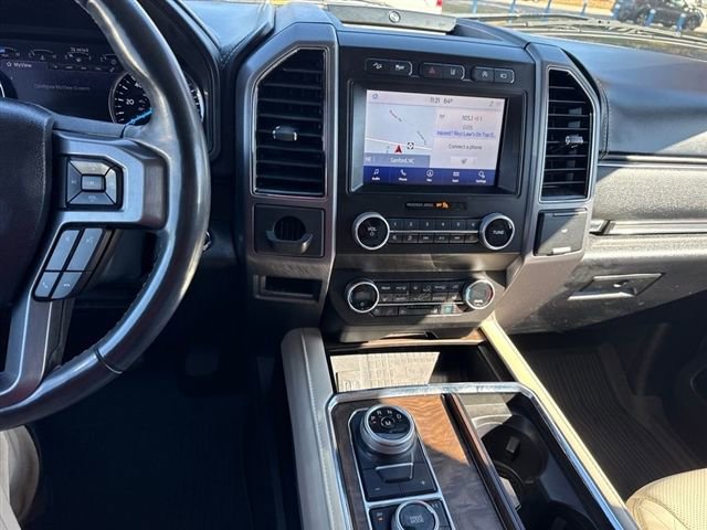 Used 2021 Ford Expedition Platinum image 19