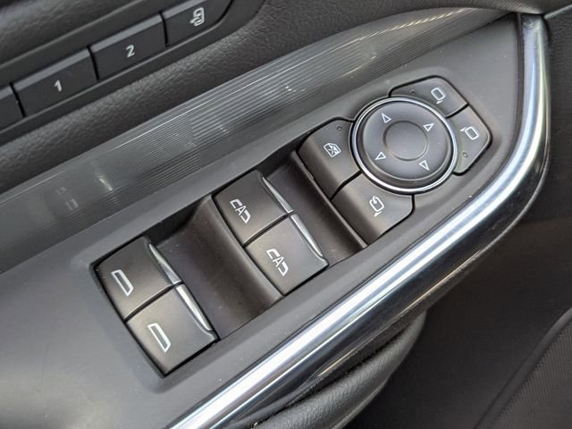 Used 2024 Cadillac XT4 Premium Luxury image 19