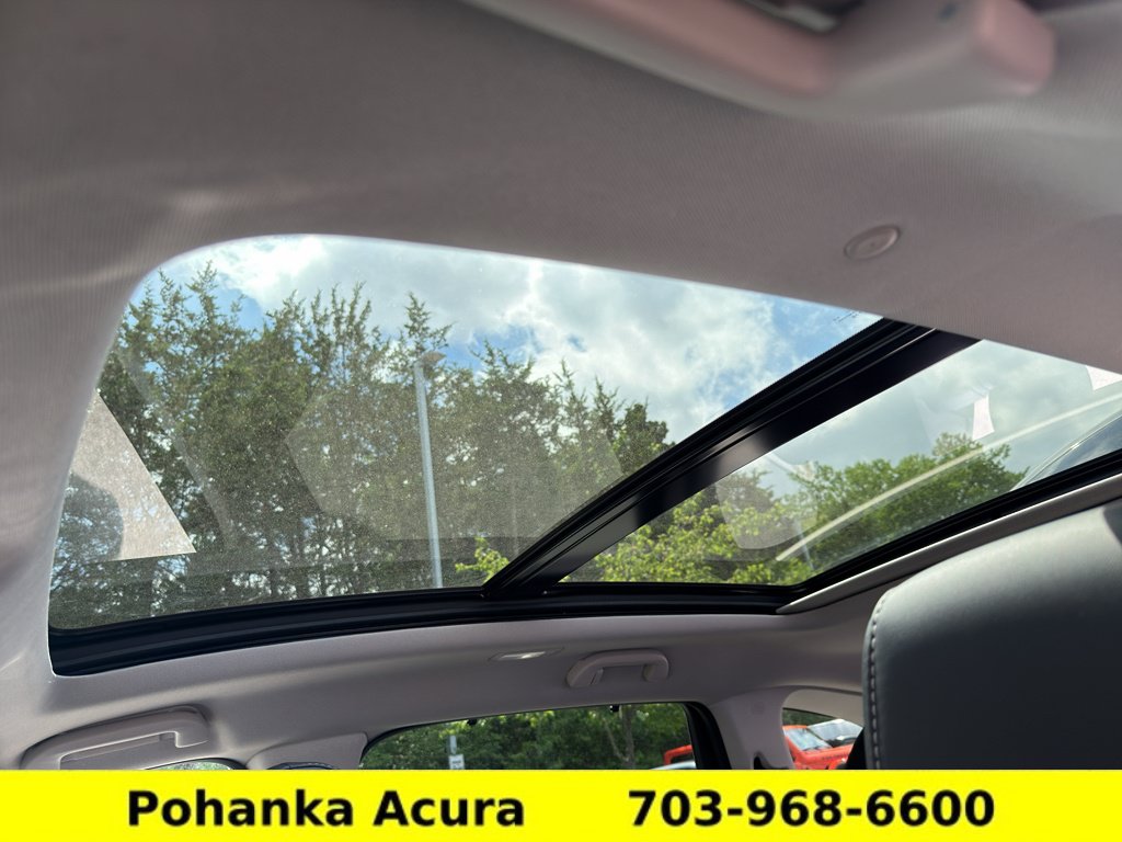 Used 2024 Acura MDX w/ Technology Package AWD/4WD image 19