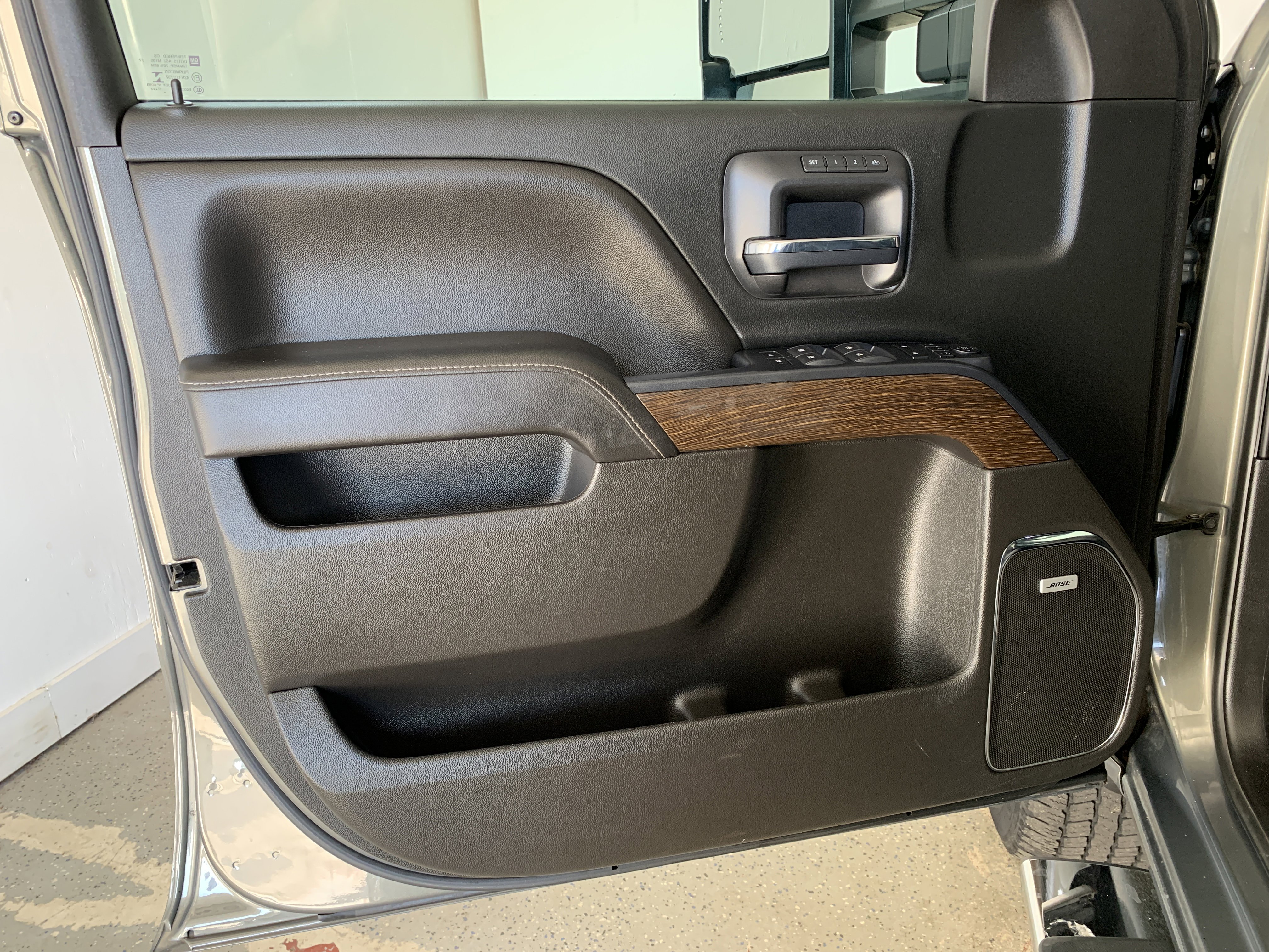 Used 2018 GMC Sierra 2500 Denali w/ Duramax Plus Package image 19