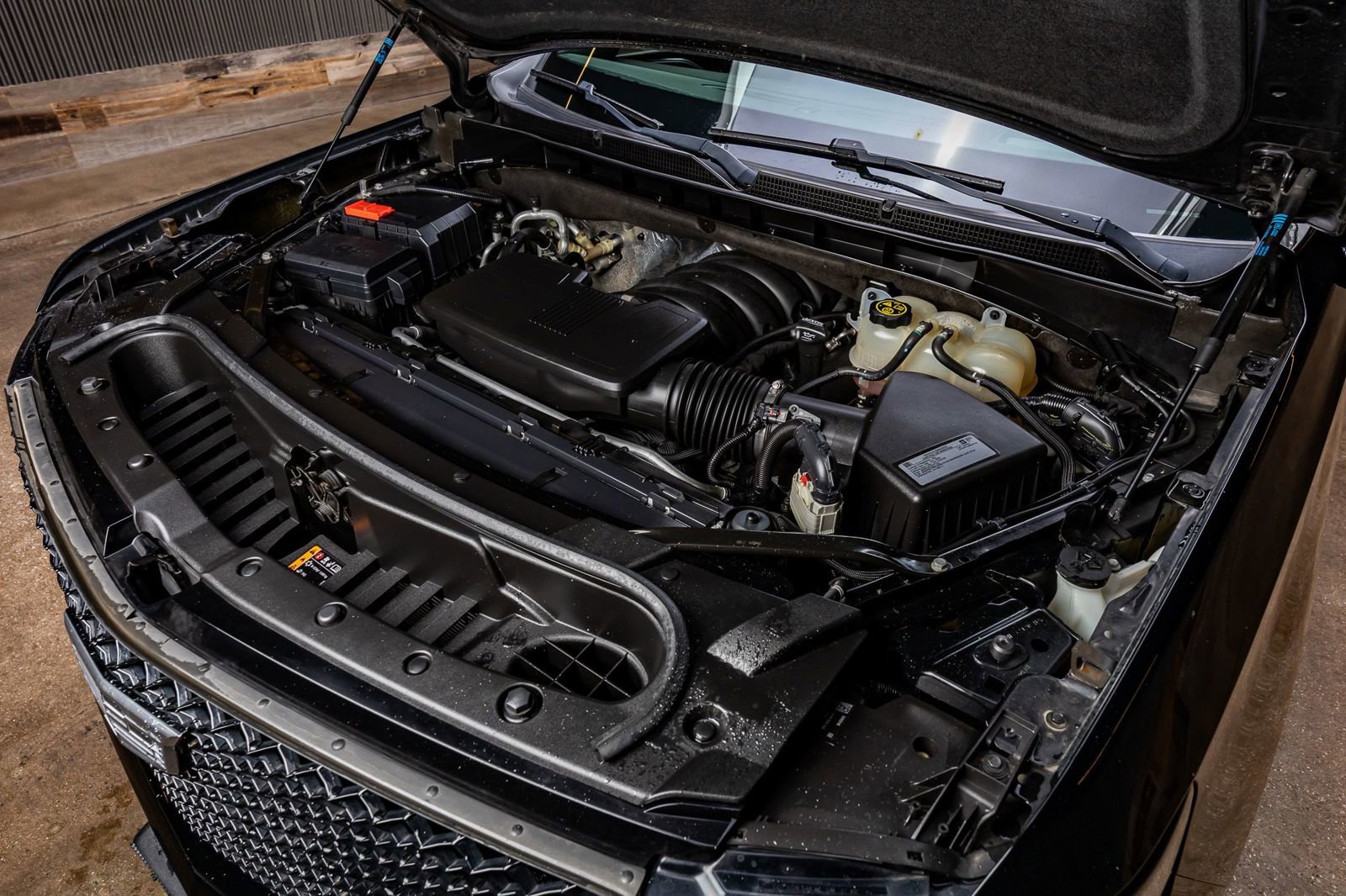 Used 2021 Cadillac Escalade ESV Sport w/ Driver Assist Tech Package image 41