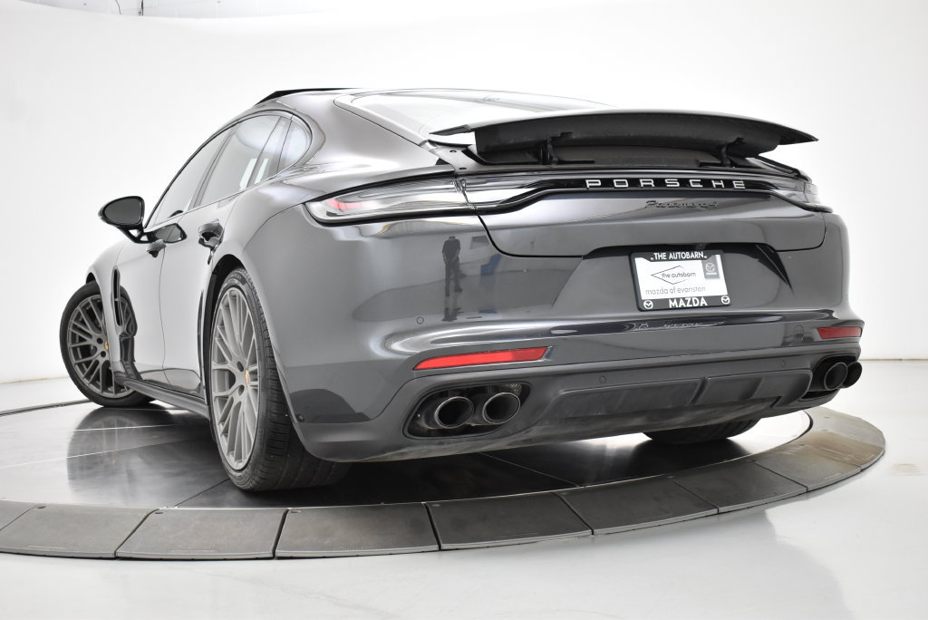Used 2023 Porsche Panamera 4 Platinum Edition AWD/4WD image 13