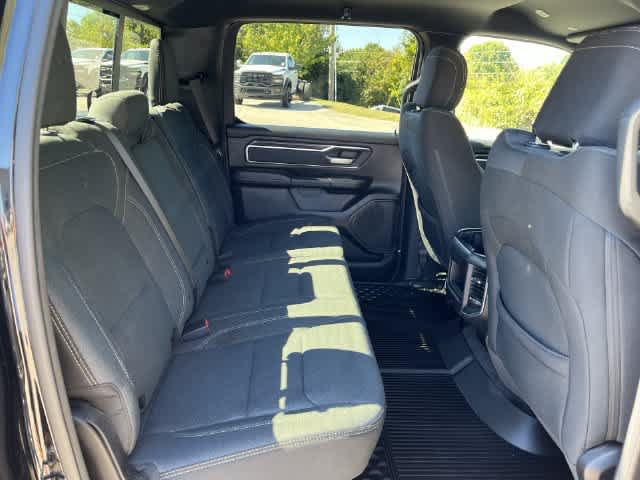 Used 2021 RAM 1500 Big Horn AWD/4WD image 17