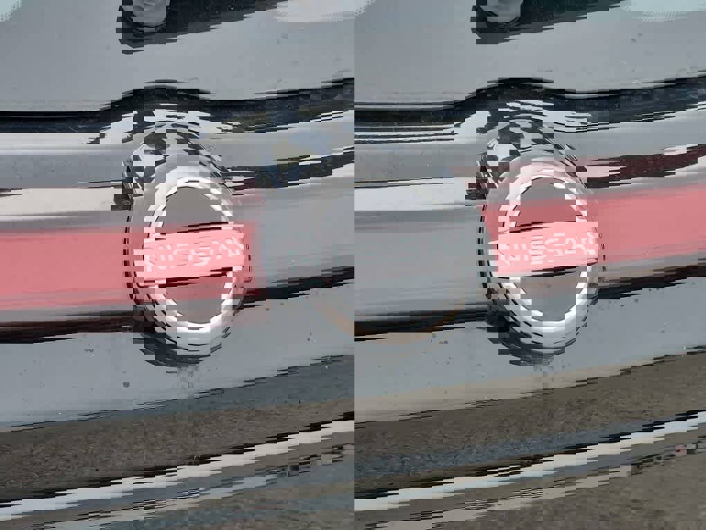 New 2025 Nissan Kicks Play S image 17