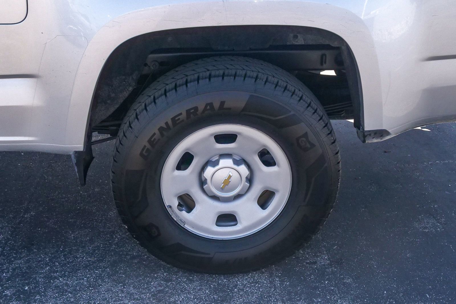 Used 2017 Chevrolet Colorado W/T w/ WT Convenience Package image 6