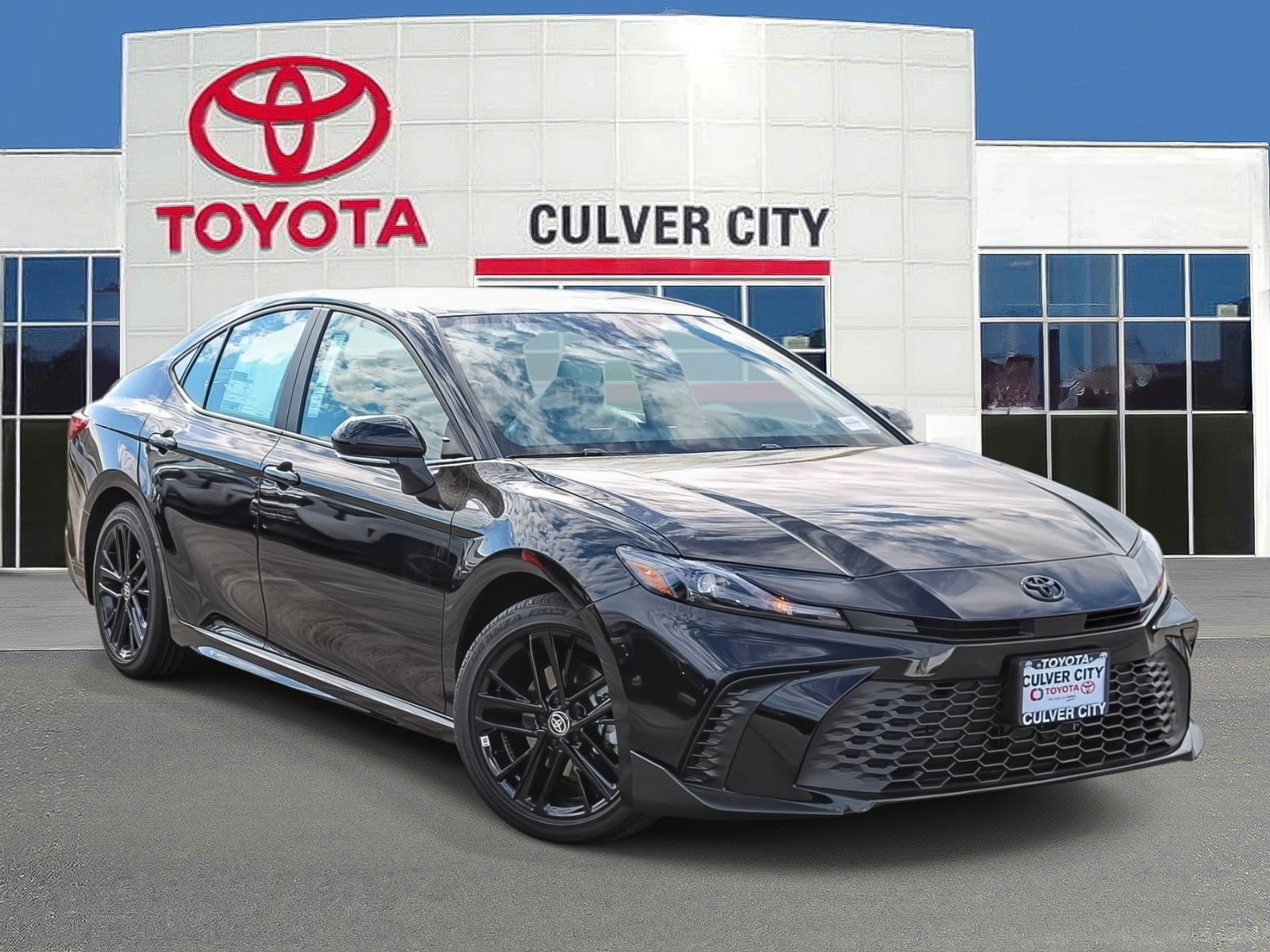 New 2026 Toyota Camry SE w/ Multimedia Upgrade Package FWD image 1
