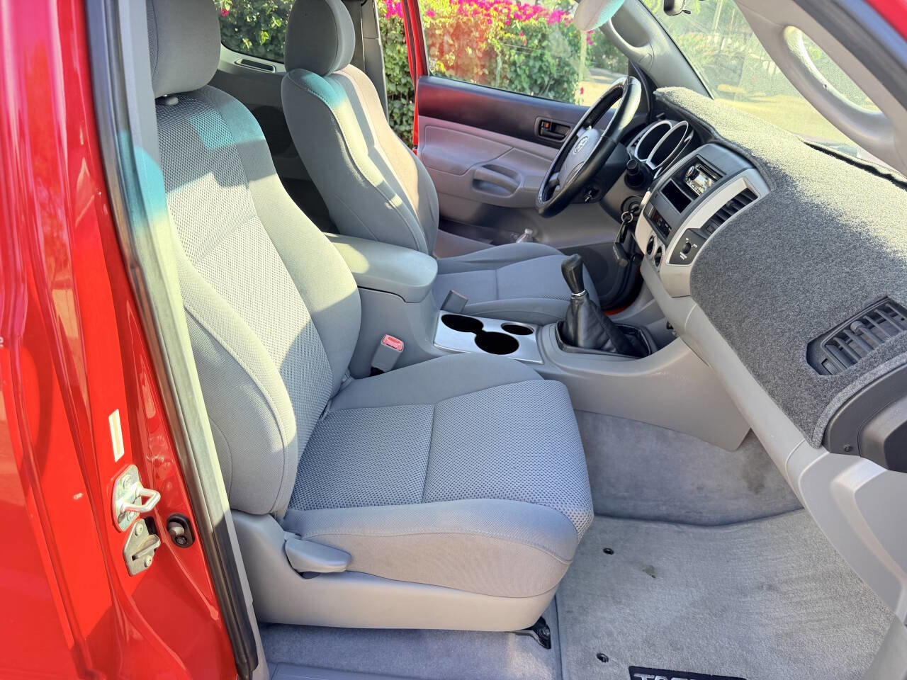 Used 2008 Toyota Tacoma X-Runner RWD image 22