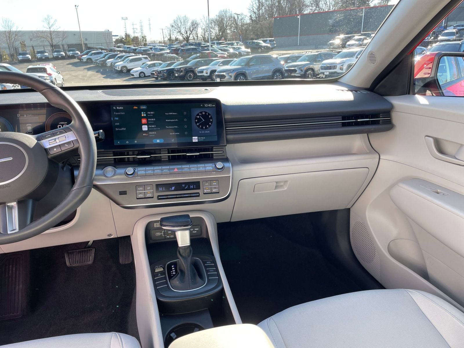 Used 2025 Hyundai Kona SEL image 35