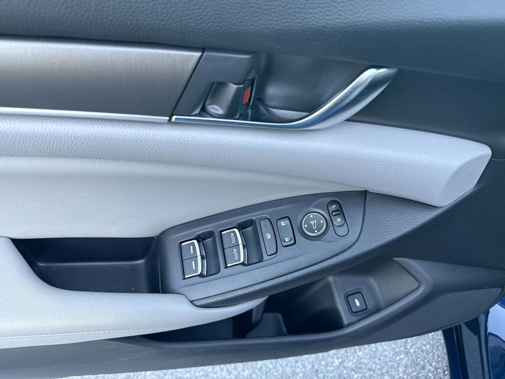 Used 2020 Honda Accord LX image 15