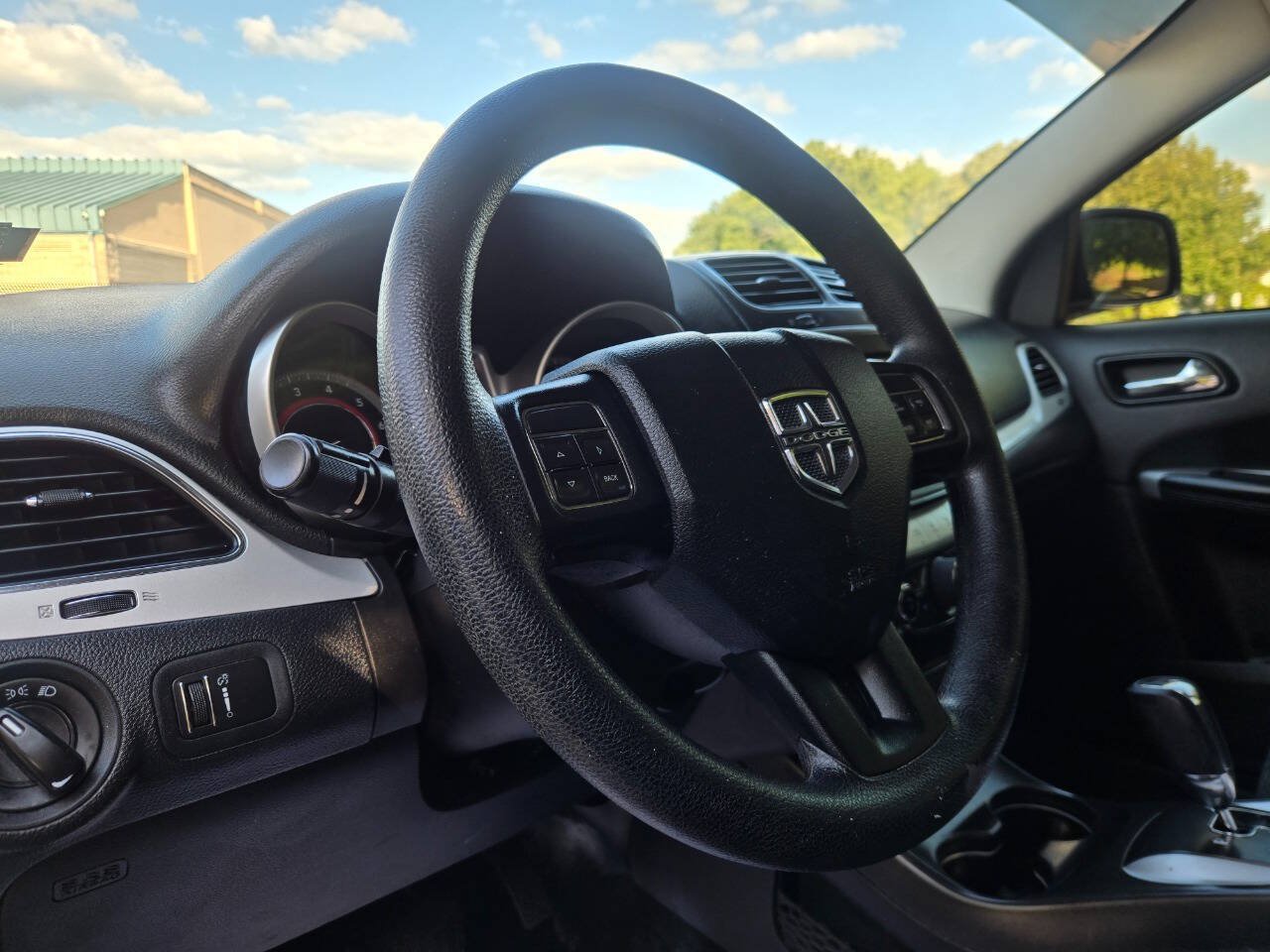 Used 2014 Dodge Journey SE w/ Flexible Seating Group FWD image 19