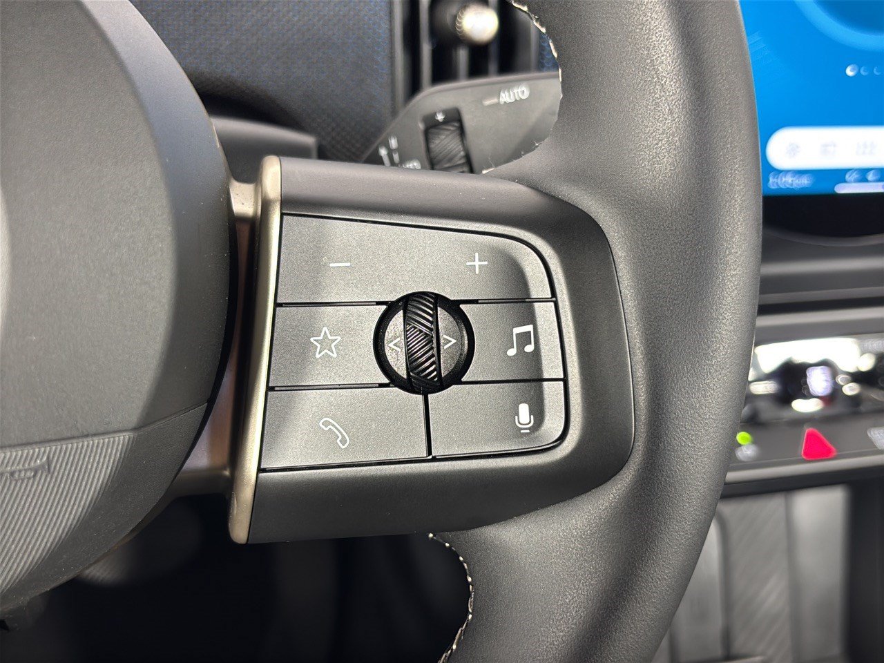 Certified 2025 MINI Cooper S FWD image 19