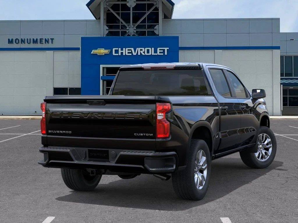 New 2026 Chevrolet Silverado 1500 Custom RWD image 4