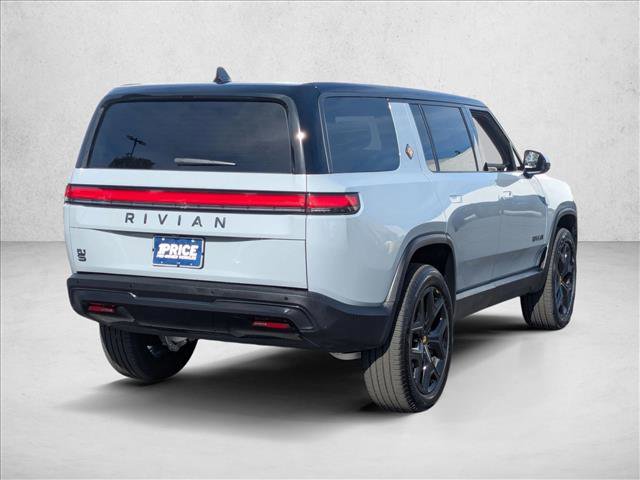 Used 2026 Rivian R1S Adventure image 5