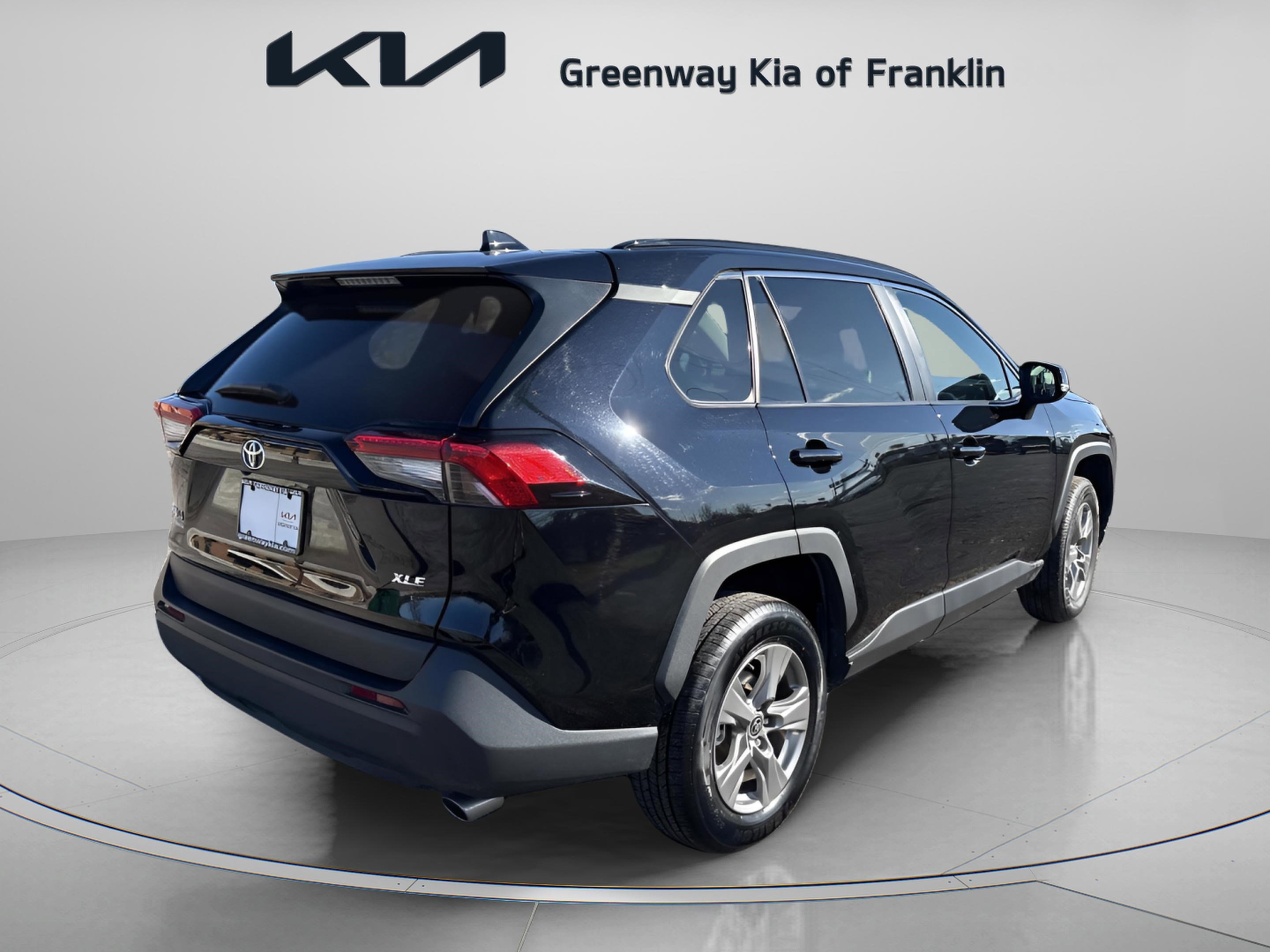 Used 2024 Toyota RAV4 XLE image 7