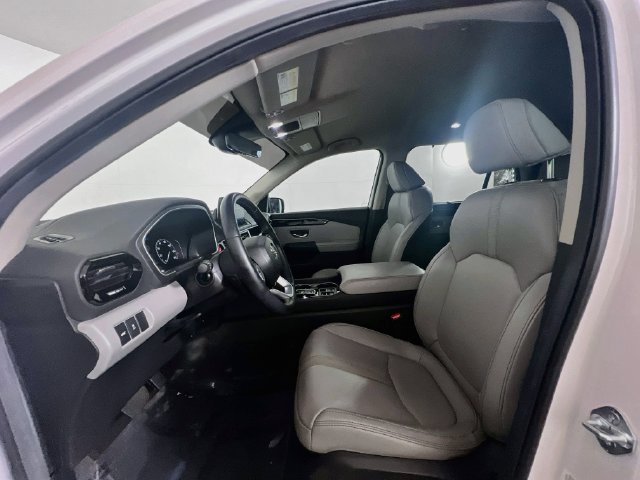 Certified 2025 Honda Pilot EX-L image 16