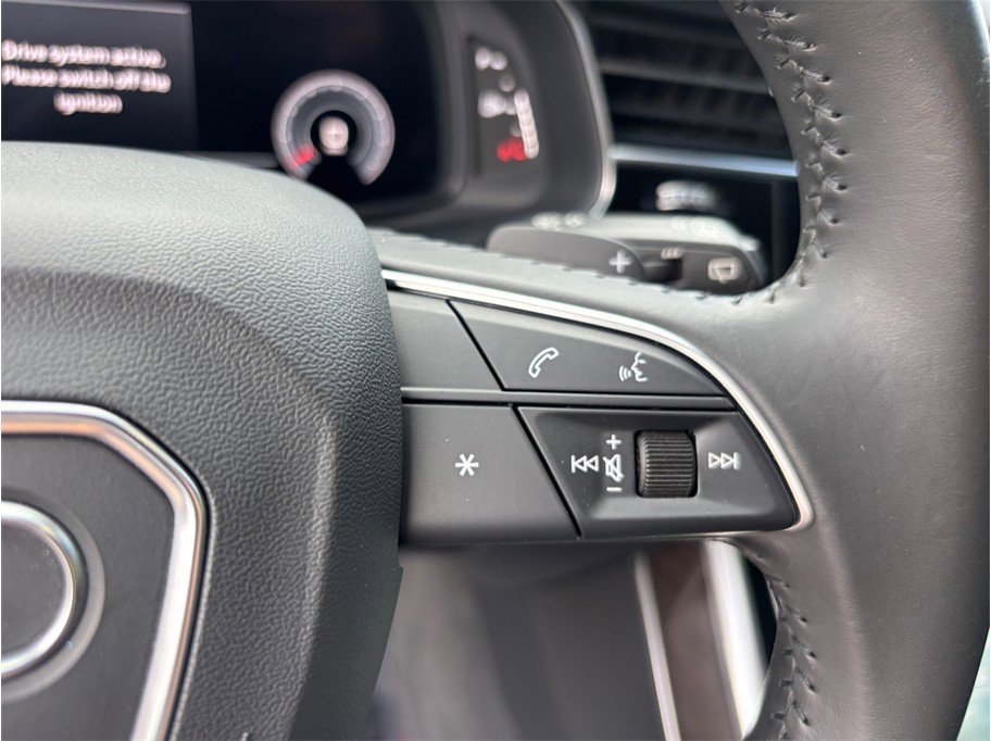 Used 2020 Audi Q7 2.0T Premium w/ Convenience Package AWD/4WD image 27