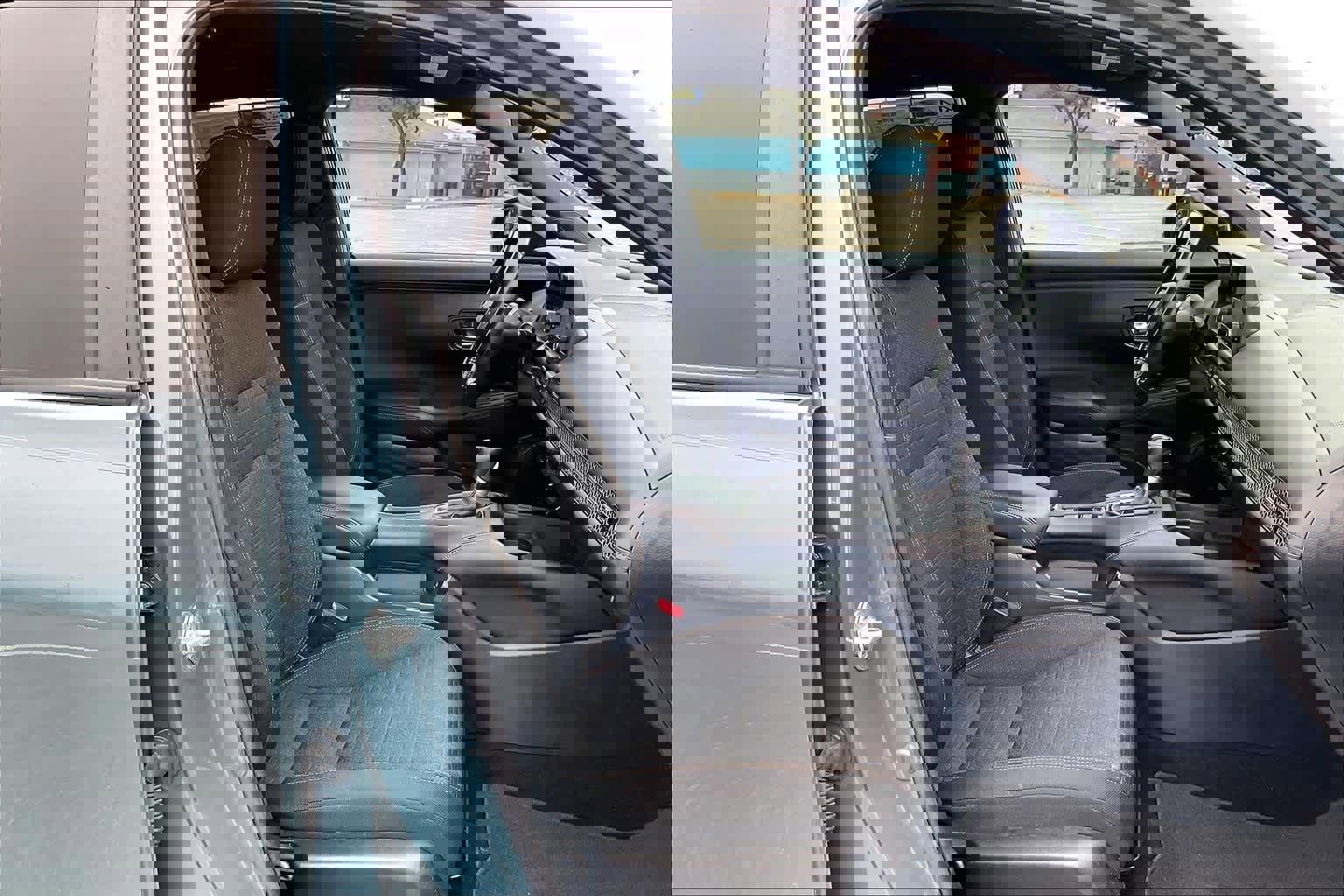 Used 2023 Honda HR-V Sport image 13