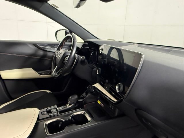 Certified 2022 Lexus NX 350 AWD image 32