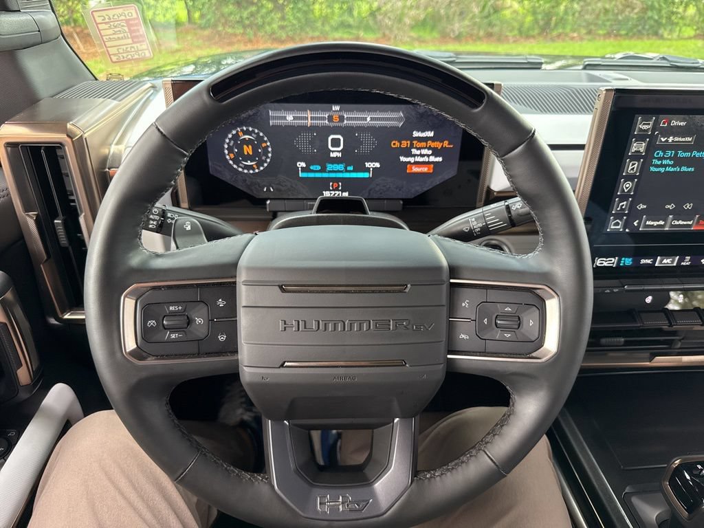 Used 2025 GMC Hummer EV 3X AWD/4WD image 36