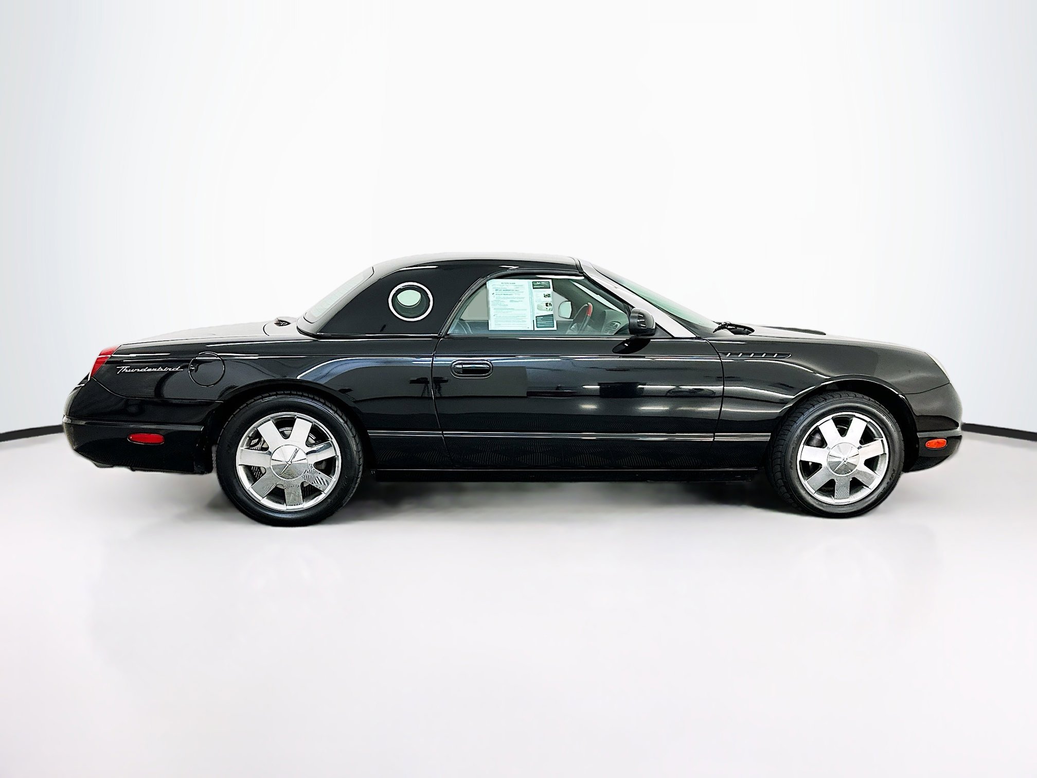 Used 2002 Ford Thunderbird image 10
