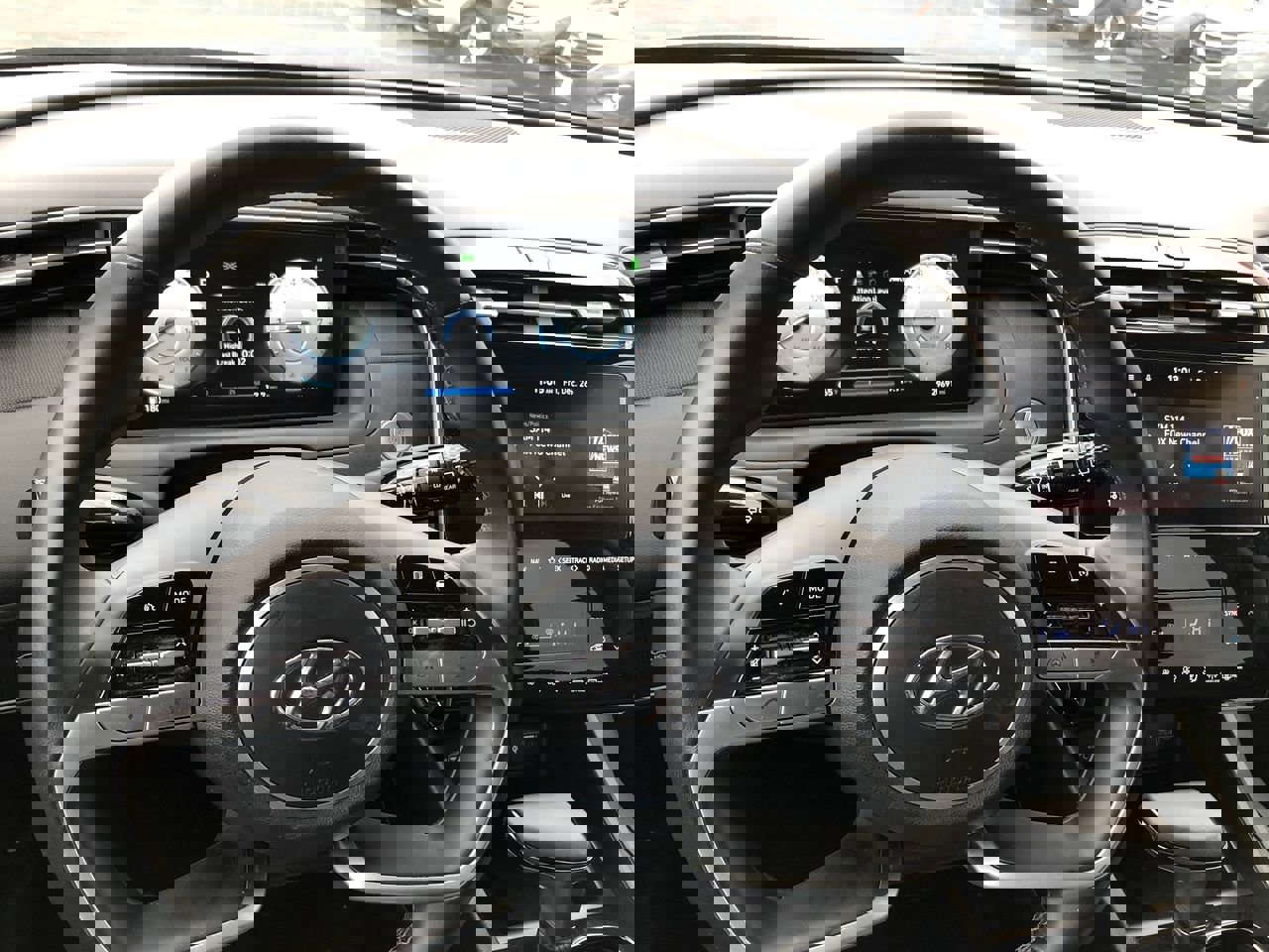 Used 2024 Hyundai Tucson SEL w/ Convenience Package image 16