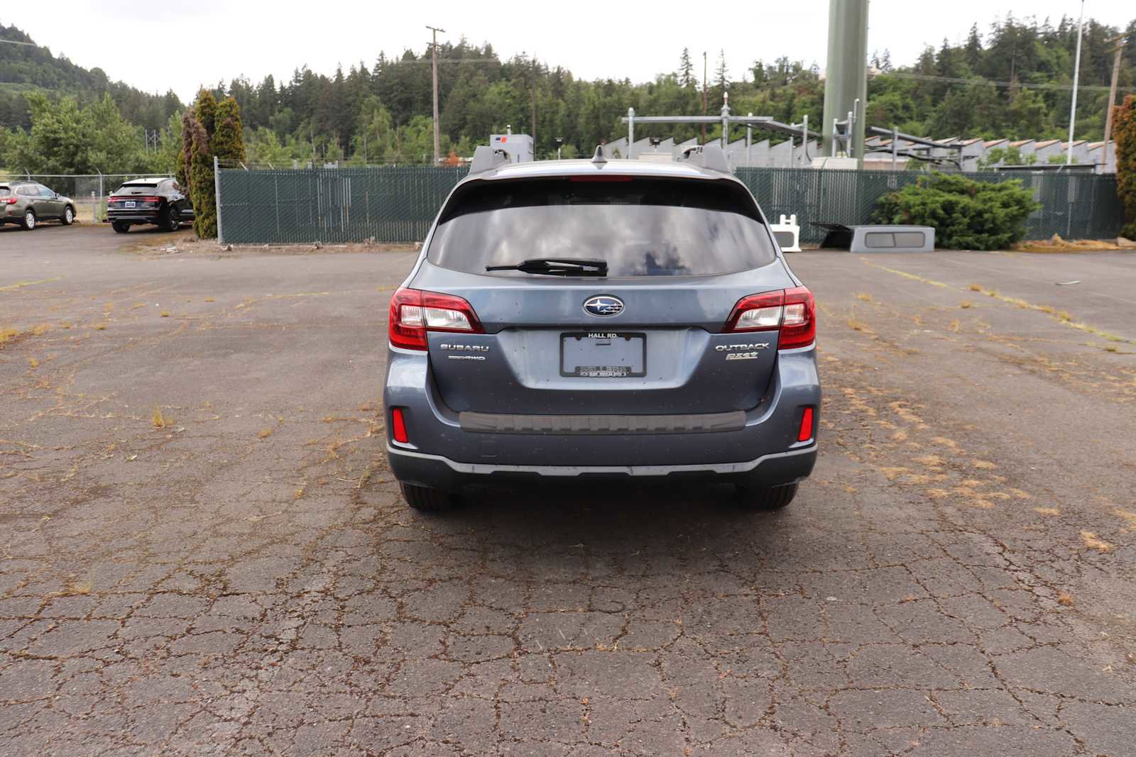 Used 2017 Subaru Outback 2.5i Premium AWD/4WD image 6