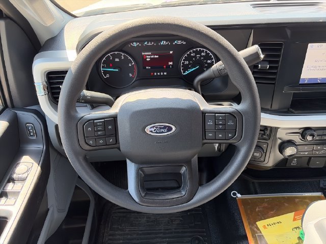New 2026 Ford F550 4x4 Crew Cab image 11