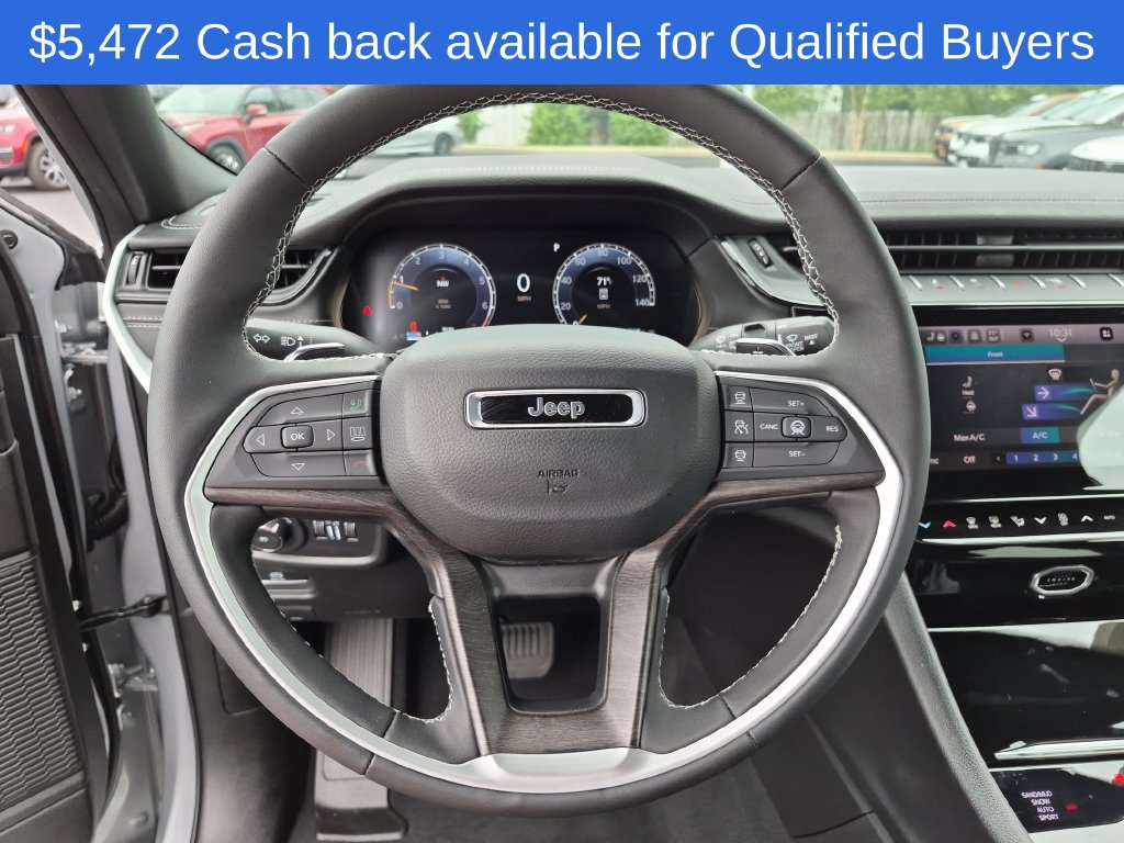 New 2026 Jeep Grand Cherokee L Limited w/ Limited Altitude Package AWD/4WD image 10