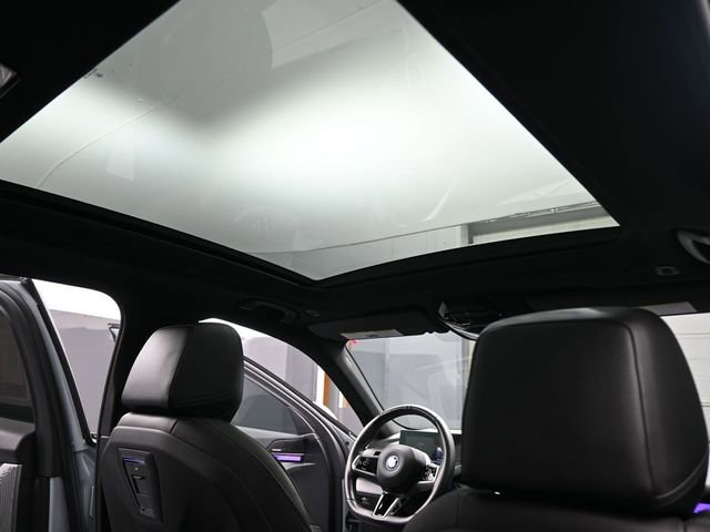 Used 2024 BMW i5 eDrive40i w/ M Sport Package RWD image 27