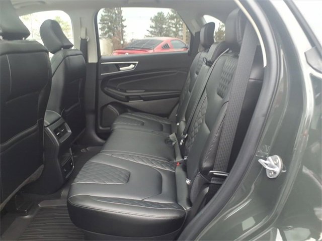 Used 2023 Ford Edge Titanium w/ Class II Trailer Tow Package image 9