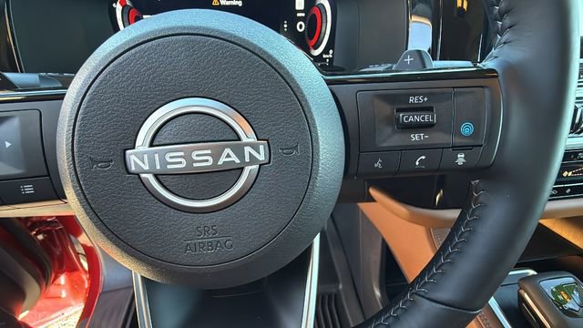 Used 2025 Nissan Pathfinder Platinum w/ Cargo Package image 20