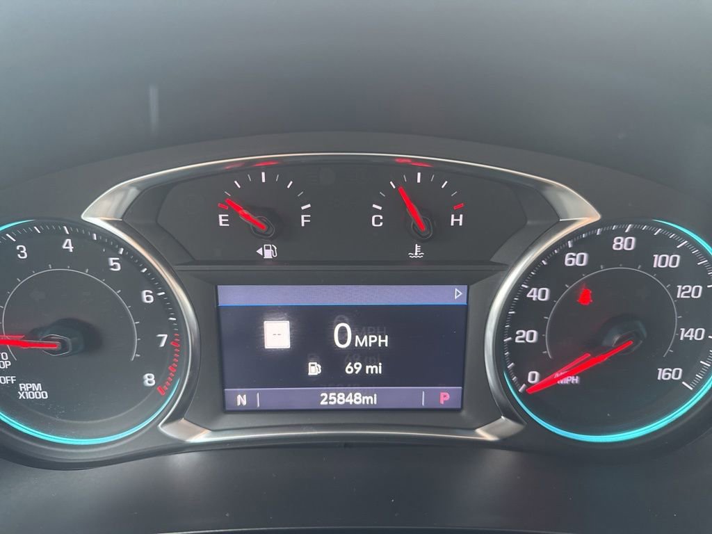 Used 2023 Chevrolet Traverse RS image 34