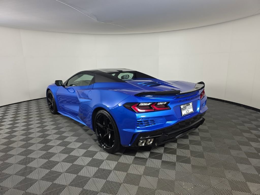 New 2026 Chevrolet Corvette E-Ray image 3