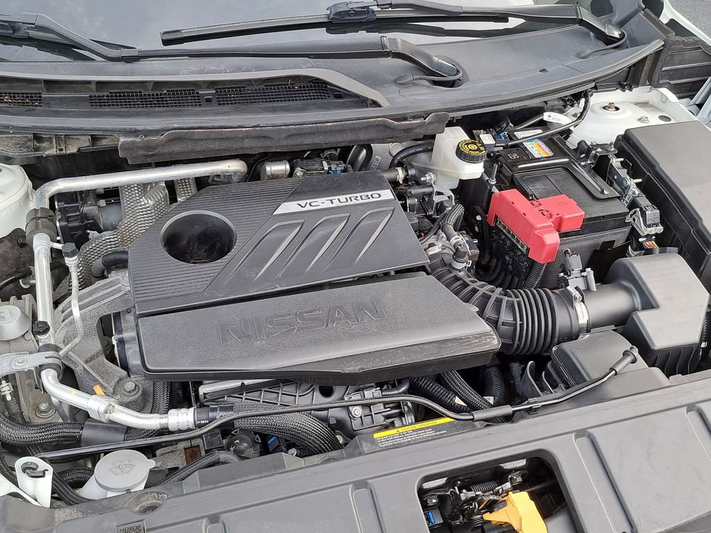 Used 2023 Nissan Rogue SV FWD image 17