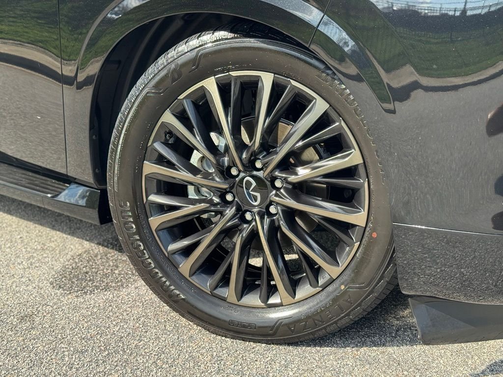 Used 2025 INFINITI QX80 Autograph AWD/4WD image 9